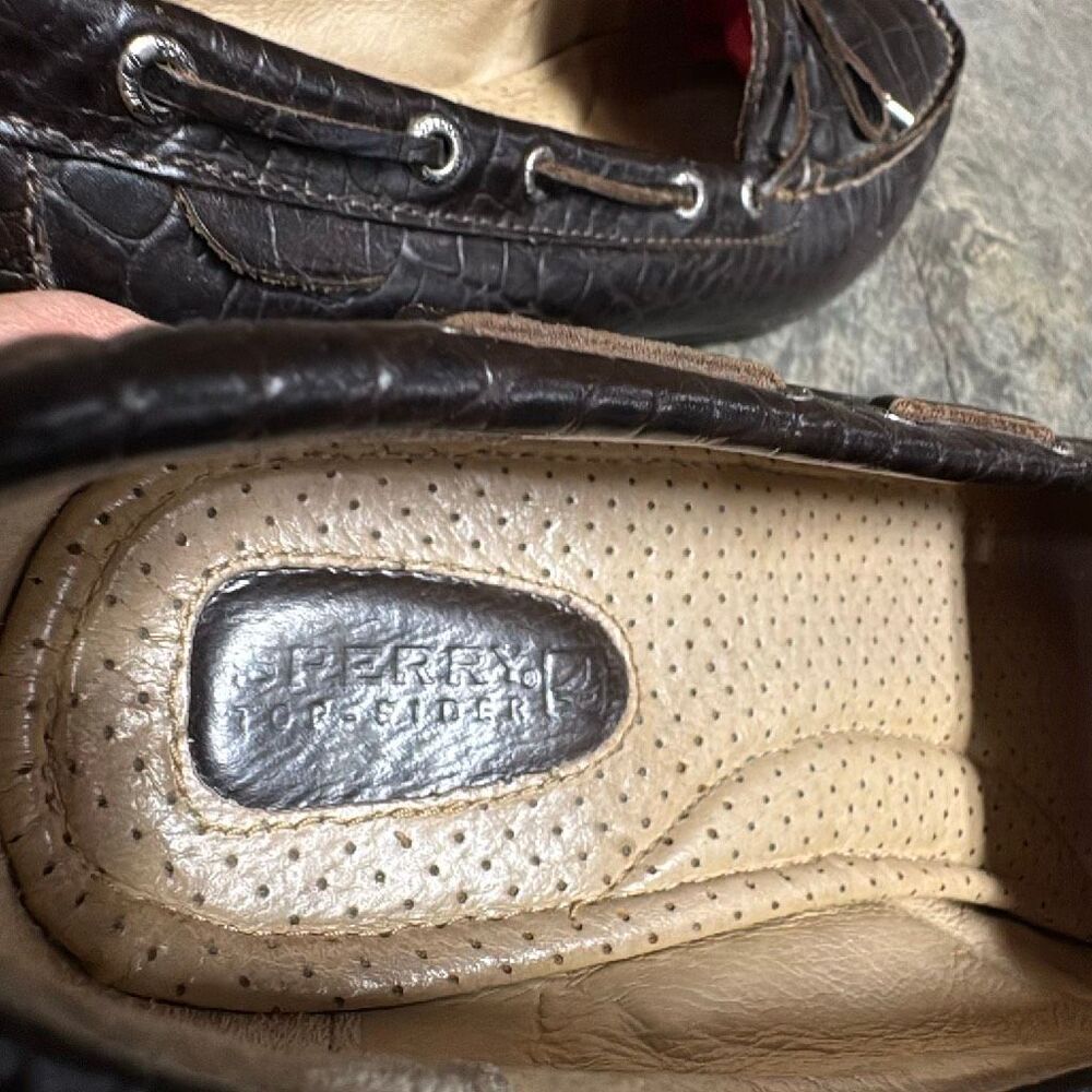 Sperry Top Sider Women’s Browm Embossed Leather Slip On Loafer Sz 9 - Picture 7 of 11